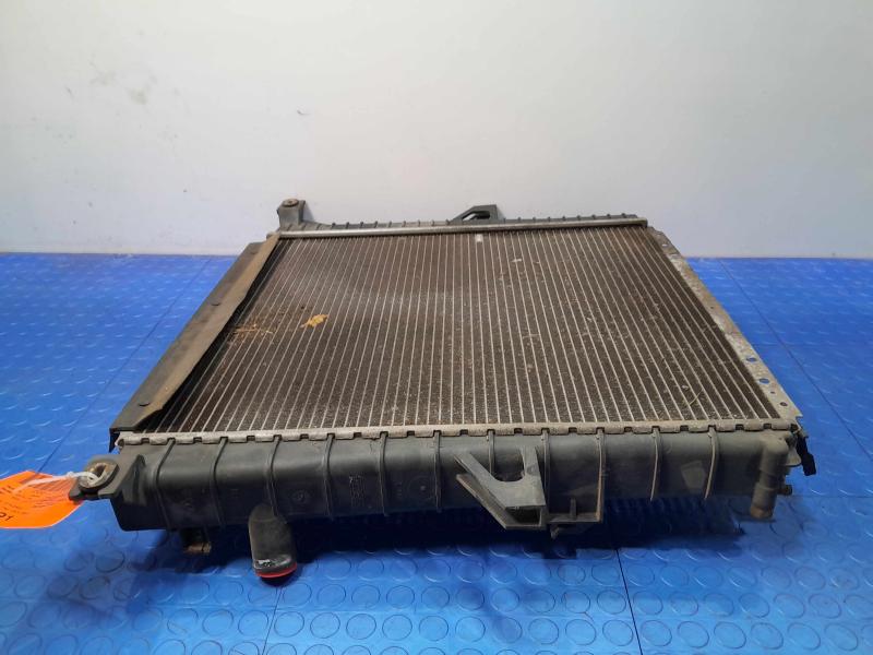 2005 Ford Explorer Radiator