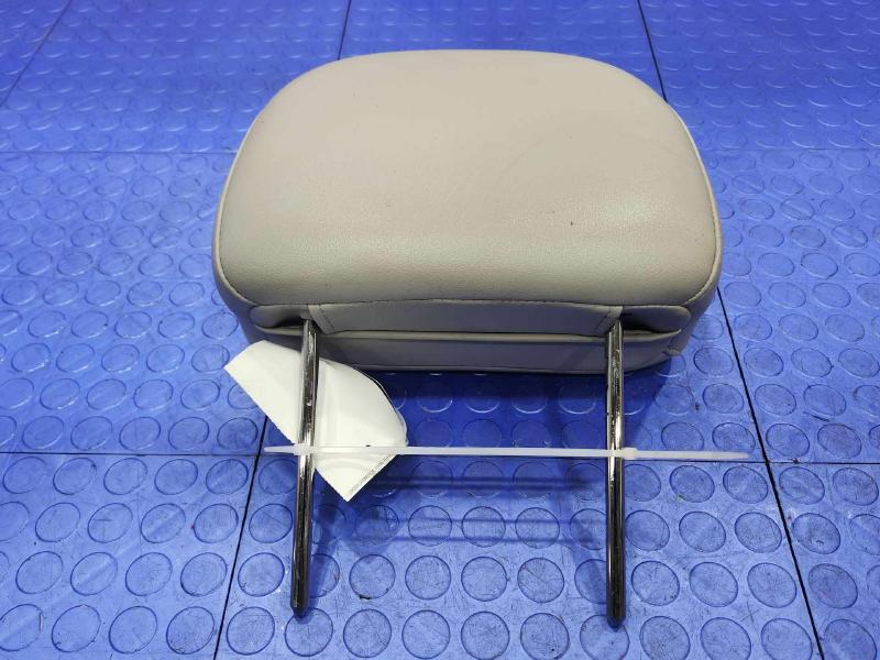 2010 Chevrolet Impala Headrest