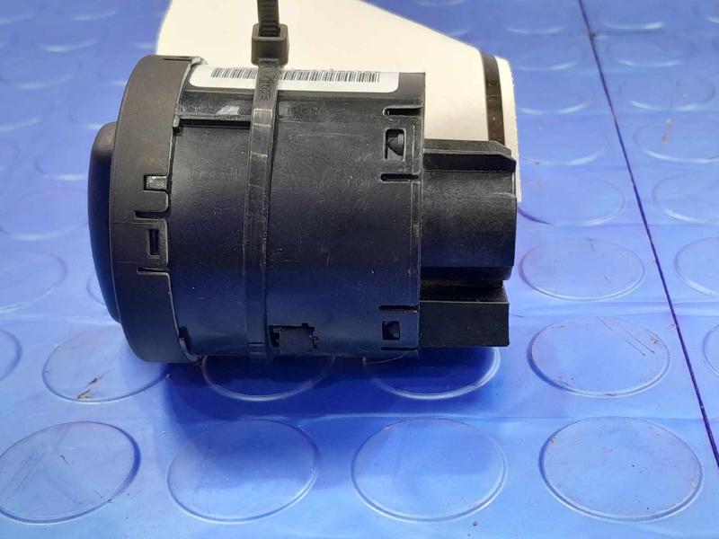 2022 Dodge Charger Headlight Switch (Dash Mtd)