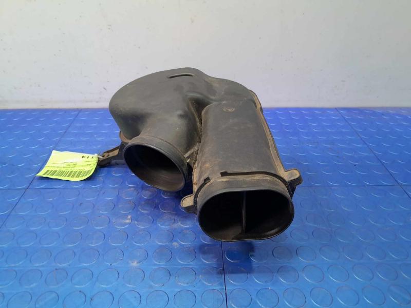 2011-2019 Dodge Journey 3.6L Engine Air Intake Resonator OEM 68045129AE