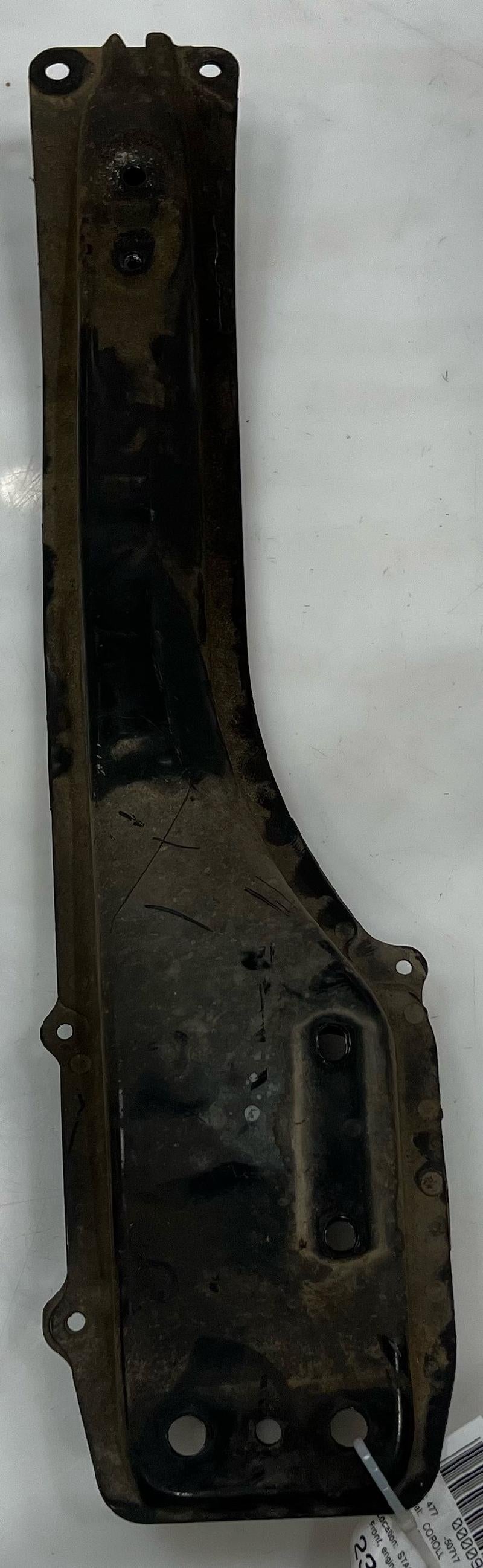 2003 - 2008 Toyota Corolla Member Sub-Assy Engine Mounting Center OEM 51204-02050