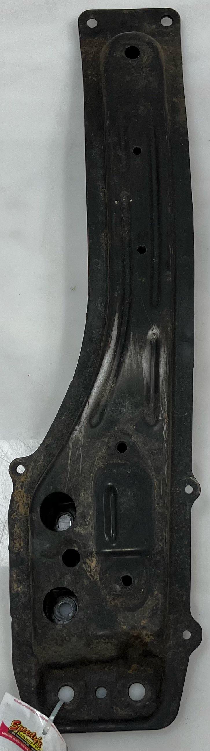 2003 - 2008 Toyota Corolla Member Sub-Assy Engine Mounting Center OEM 51204-02050