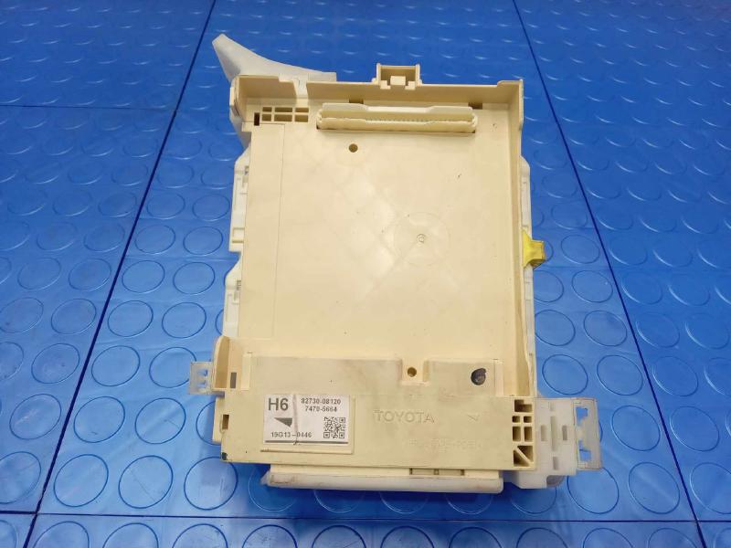 2011-2014 Toyota Sienna Driver Side Junction Block Assembly OEM 82730-08120