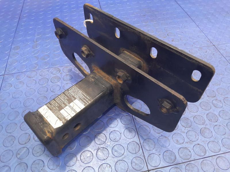 2007-2018 Jeep Wrangler JK Trailer Hitch Receiver Genuine OEM Part 52060290AG