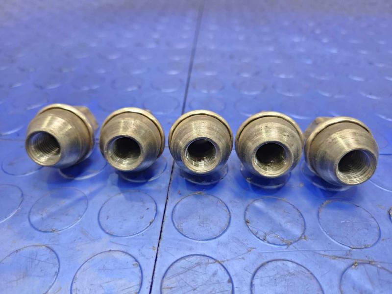 2017 Ford Edge Lug Nuts