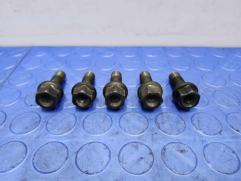 2003 BMW Z4 Lug Nuts