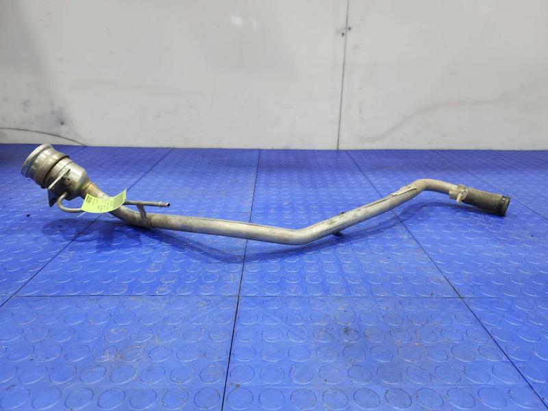 2018 Alfa Romeo Giulia Fuel Filler Neck