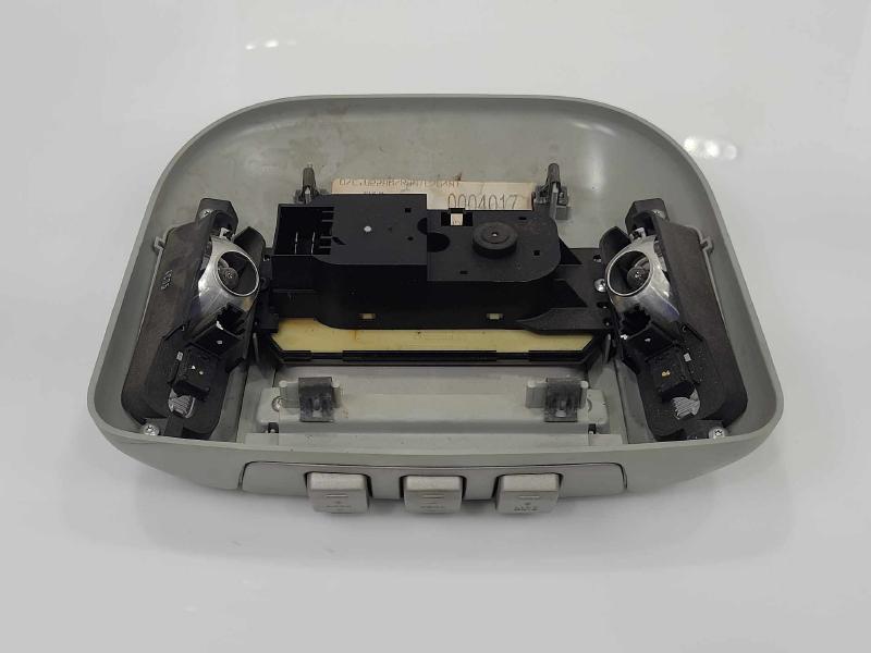 2004 Lincoln Navigator Front Console