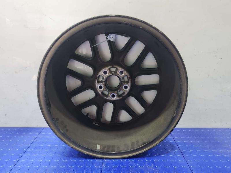 2014 Ford Mustang Wheel