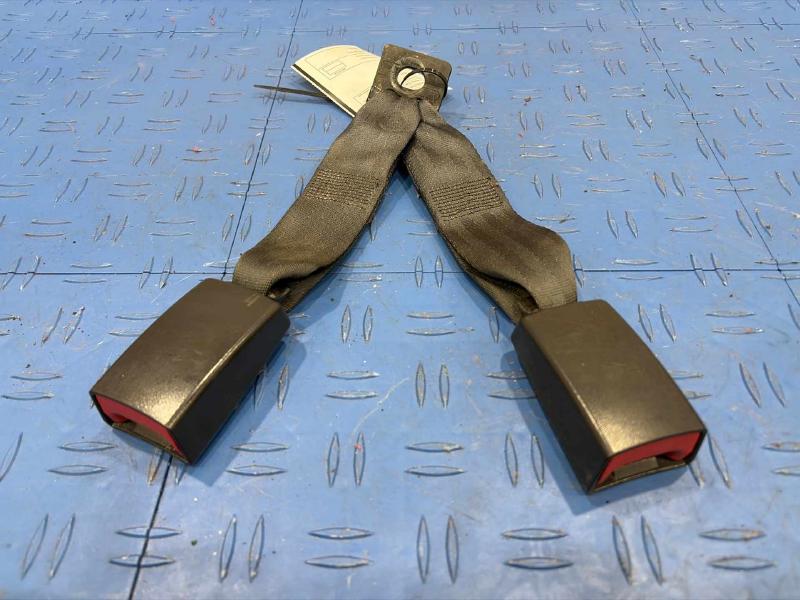 2012 Jeep Compass Rear Seat Belt