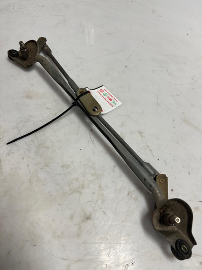 2003 - 2008 Toyota Corolla Windshield Wiper Linkage OEM 8515002090