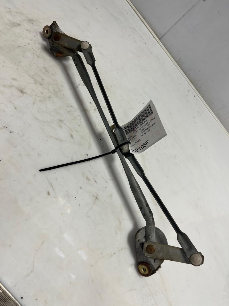 2003 - 2008 Toyota Corolla Windshield Wiper Linkage OEM 8515002090