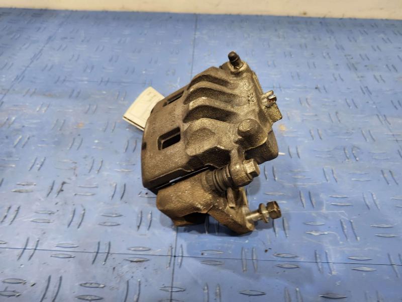 2015 Subaru Forester Caliper