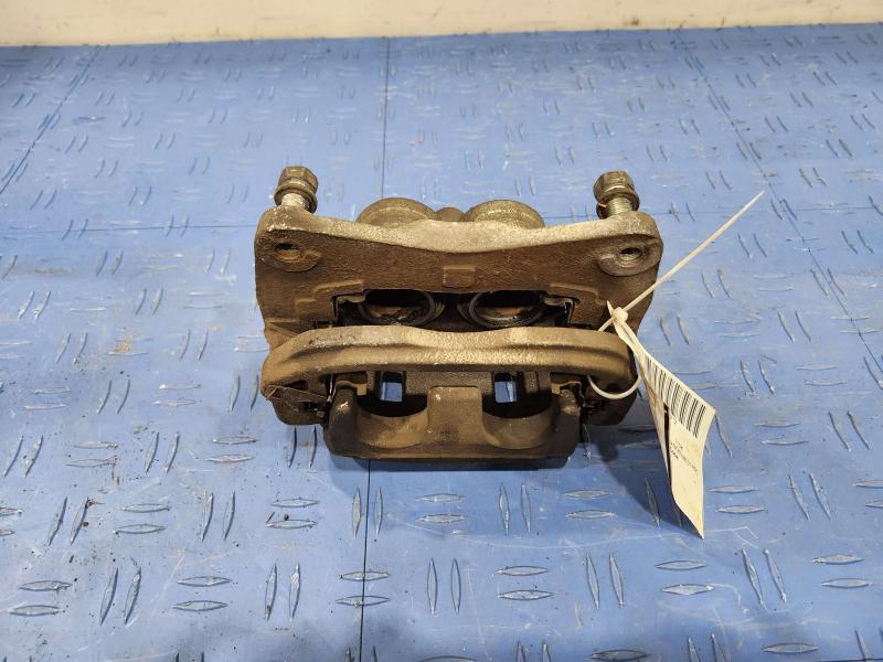 2015 Subaru Forester Caliper
