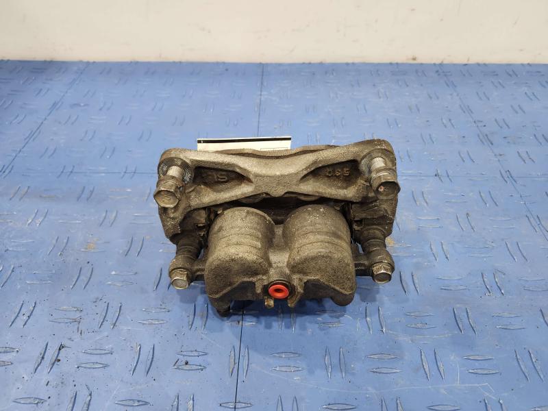 2015 Subaru Forester Caliper
