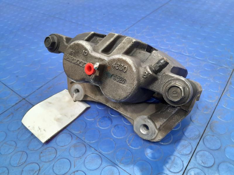 2017 GMC Acadia Caliper