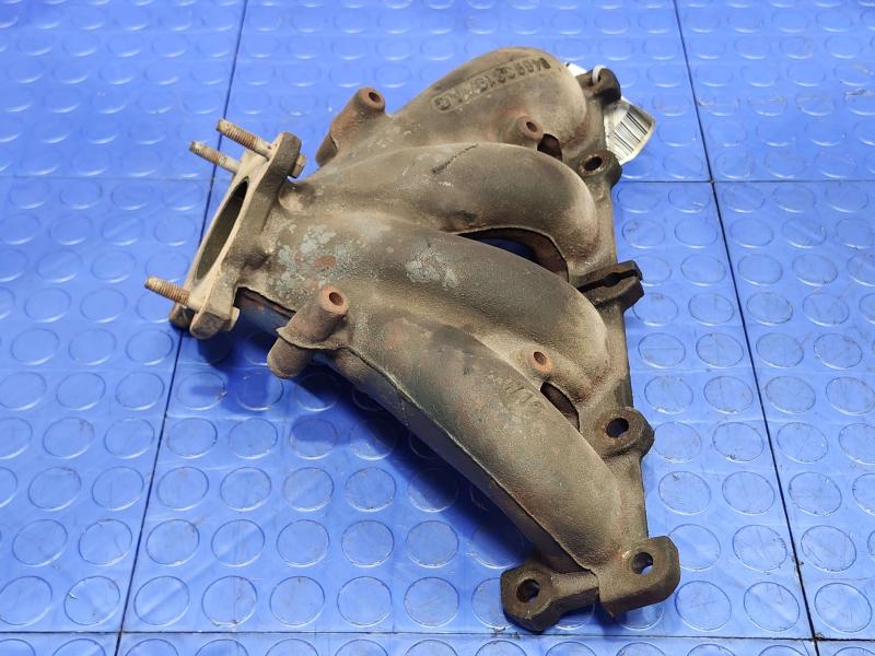 2014 Dodge Journey Exhaust Manifold