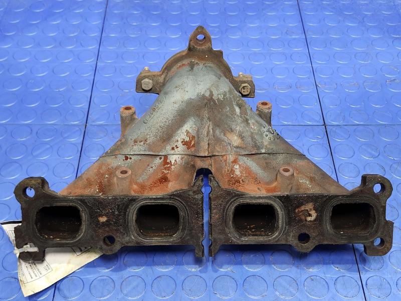 2014 Dodge Journey Exhaust Manifold