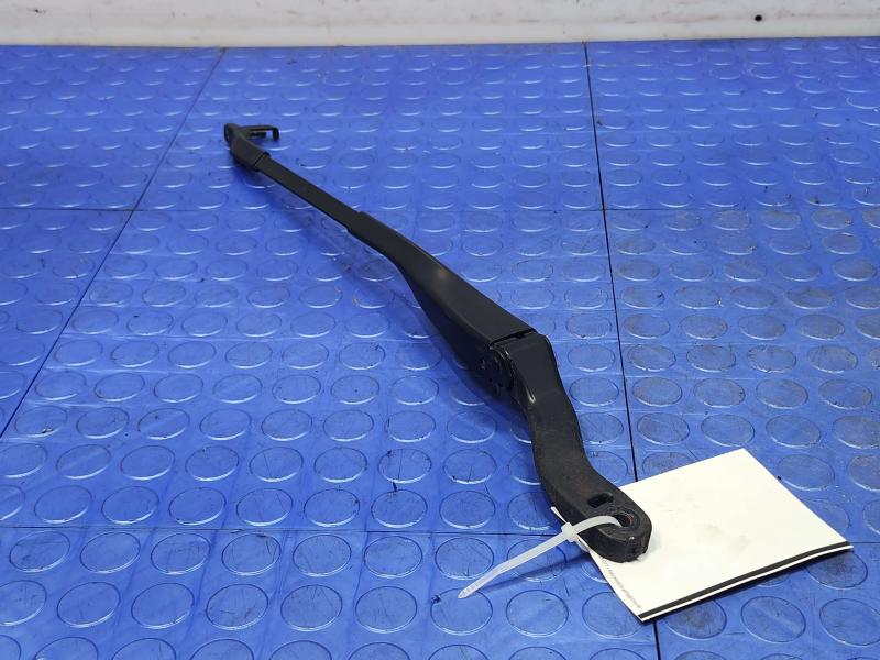 2006 Mercedes CLS-Class Wiper Arm