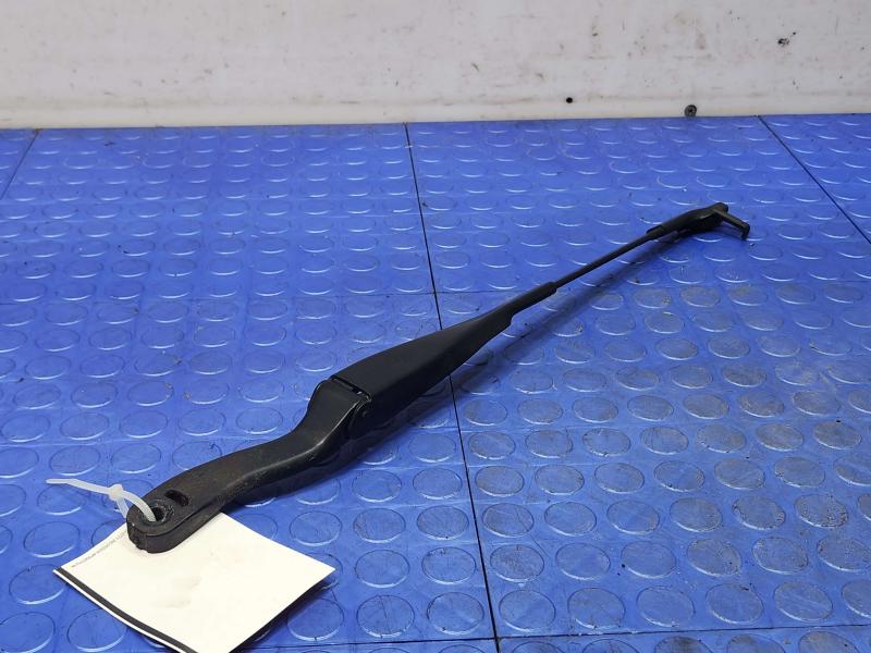 2006 Mercedes CLS-Class Wiper Arm