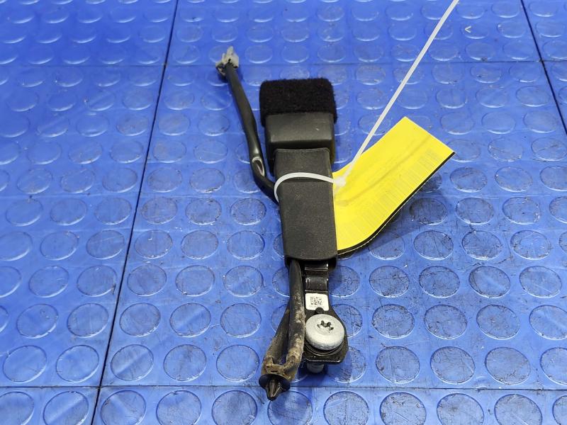 2015 Jeep Grand Cherokee Front Seat Belt