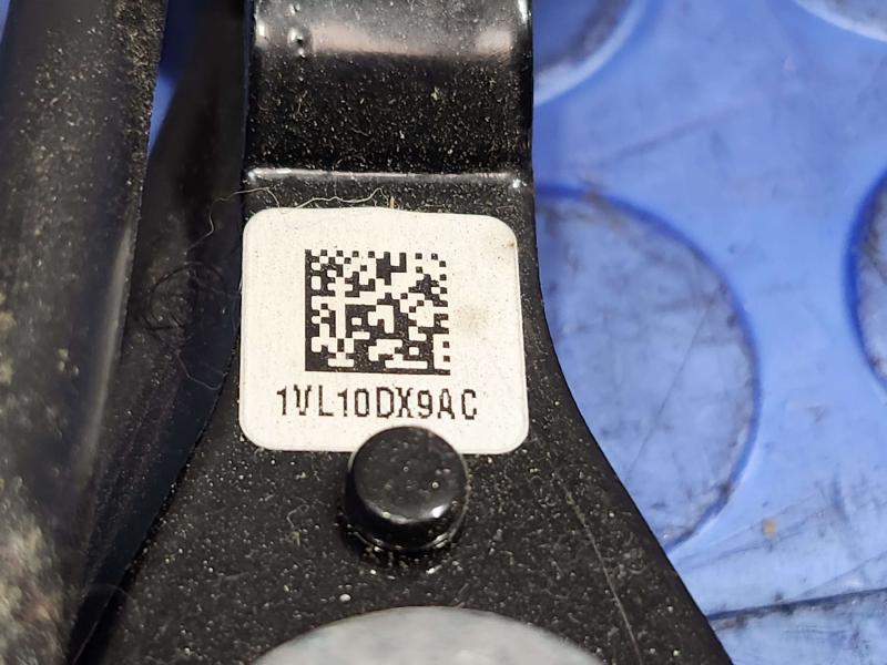2015 Jeep Grand Cherokee Front Seat Belt