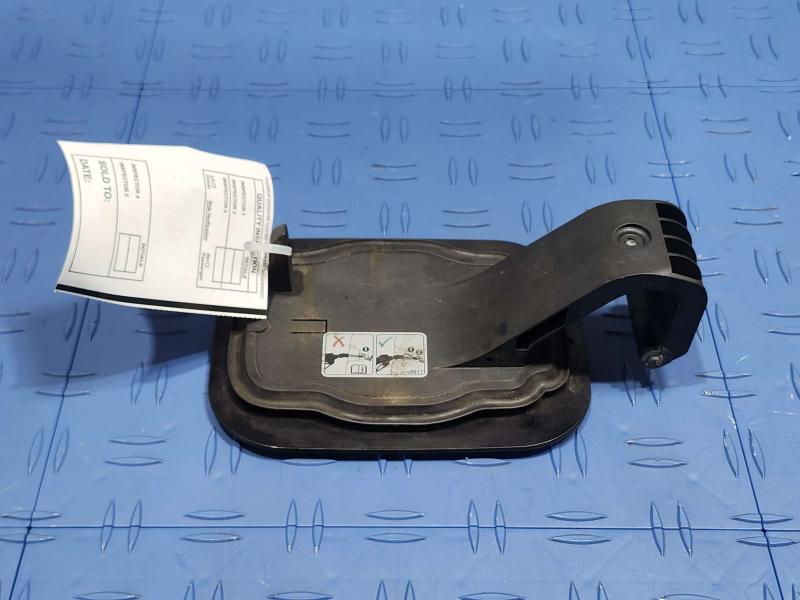 2017 GMC Acadia Fuel Tank Door