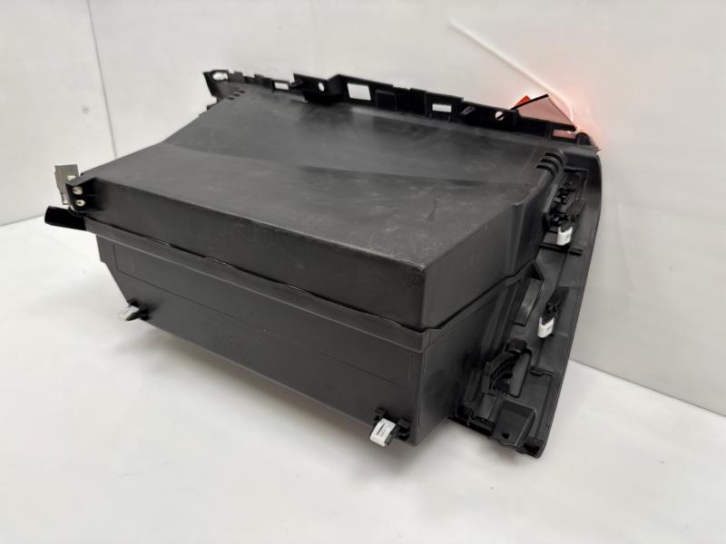 2015 Ford Fusion Glove Box