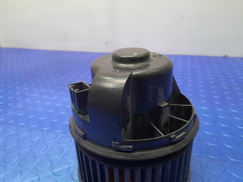 2017 Lincoln MKC Blower Motor