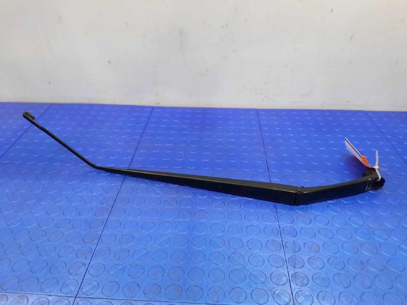 2022 Nissan Versa Wiper Arm