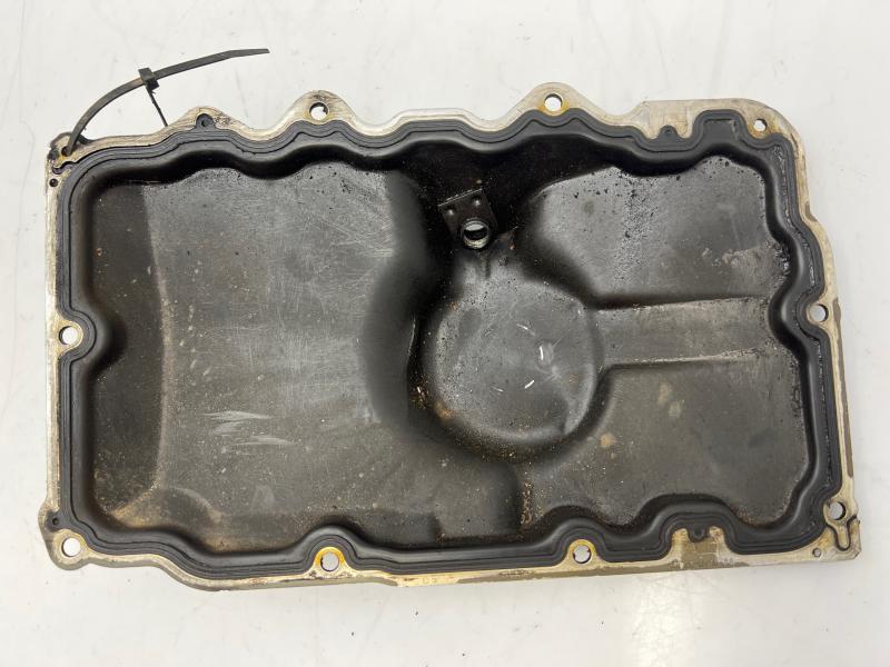 2005 Ford Mustang Oil Pan