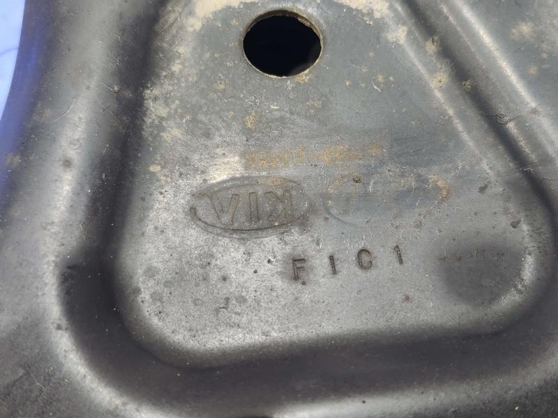 2011-2013 Kia Sorento OEM Front Lower Control Arm Left Driver Side 545001U000,LH