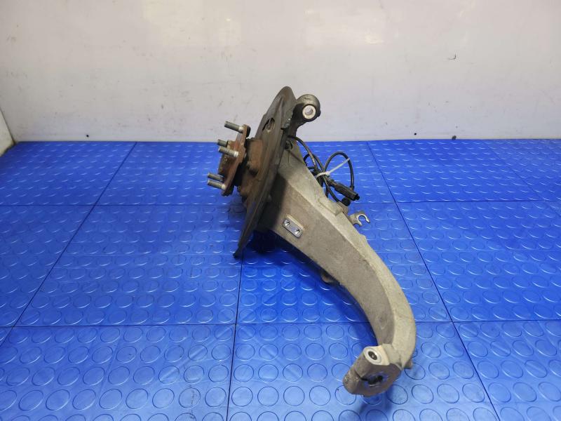 2013 Infiniti FX35 Spindle Knuckle Front