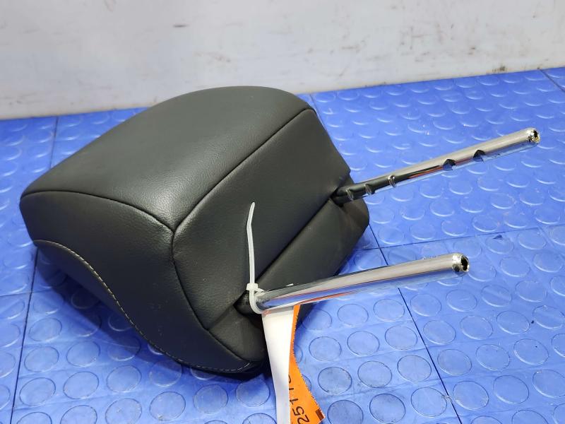 2019 Toyota Camry SE Front Seat Headrest Black Softex Left or Right Side OEM 7191006E91C8,LH