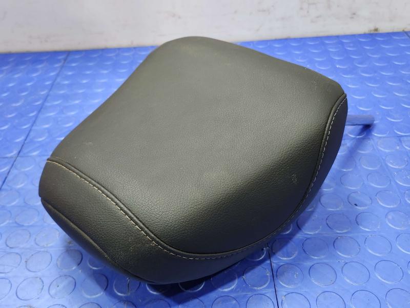 2019 Toyota Camry SE Front Seat Headrest Black Softex Left or Right Side OEM 7191006E91C8,LH