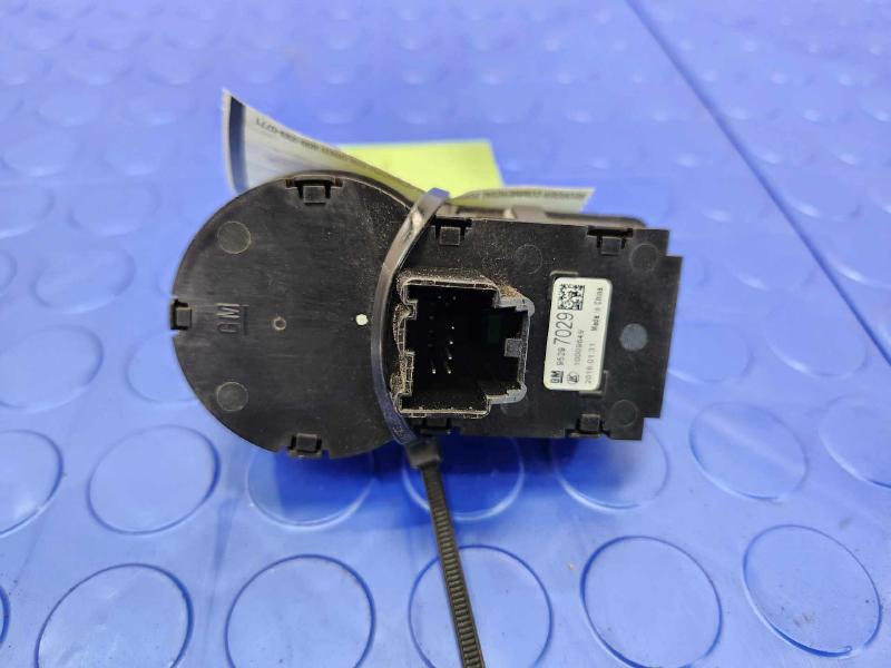 2016 Chevrolet Trax Headlight Switch (Dash Mtd)