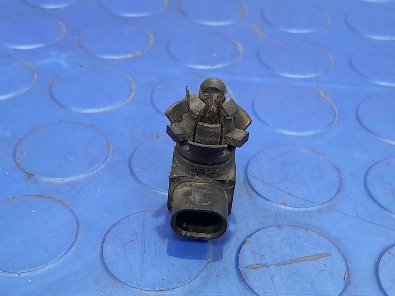 2017-2025 GMC Acadia Ambient Air Temperature Sensor Genuine OEM 13583411
