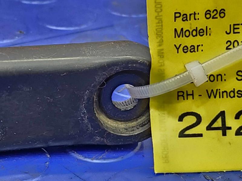 2013 Volkswagen Jetta Wiper Arm