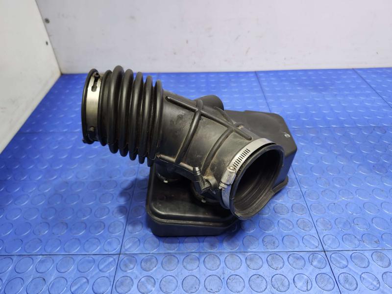 2011 Ford Edge Air Intake Tube/Resonator