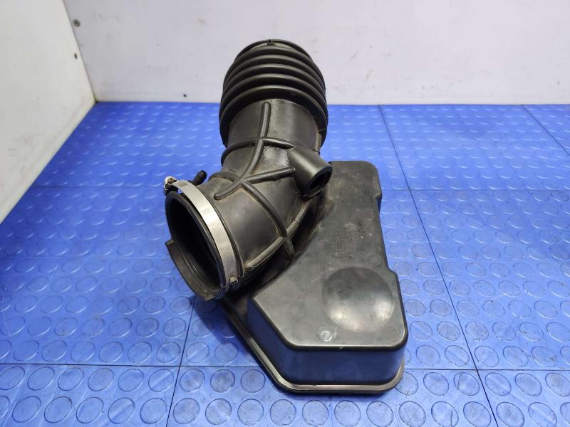 2011 Ford Edge Air Intake Tube/Resonator