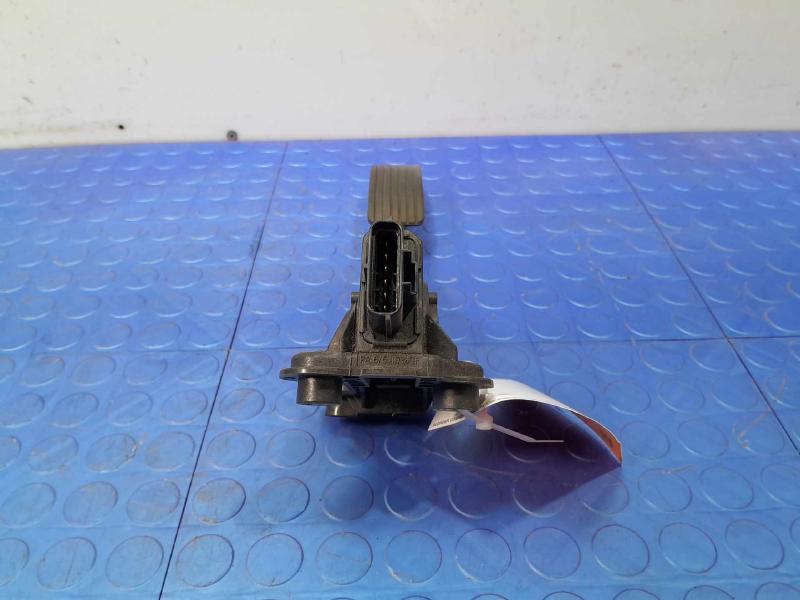 2009-2020 Dodge Journey Accelerator Pedal Assembly Genuine OEM 04891585AE