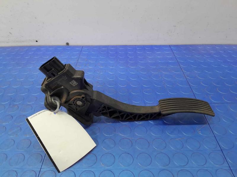 2009-2020 Dodge Journey Accelerator Pedal Assembly Genuine OEM 04891585AE
