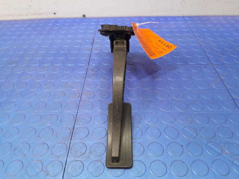 2009-2020 Dodge Journey Accelerator Pedal Assembly Genuine OEM 04891585AE