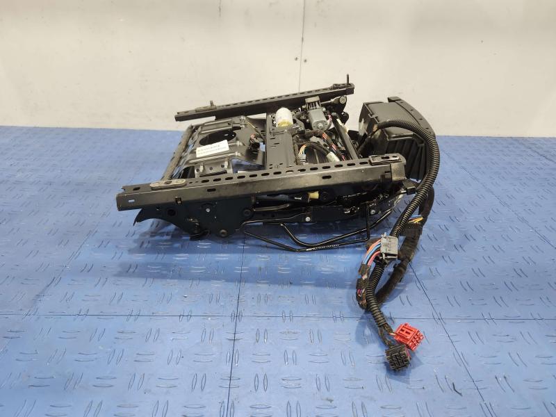 2012 Audi TT Seat Track