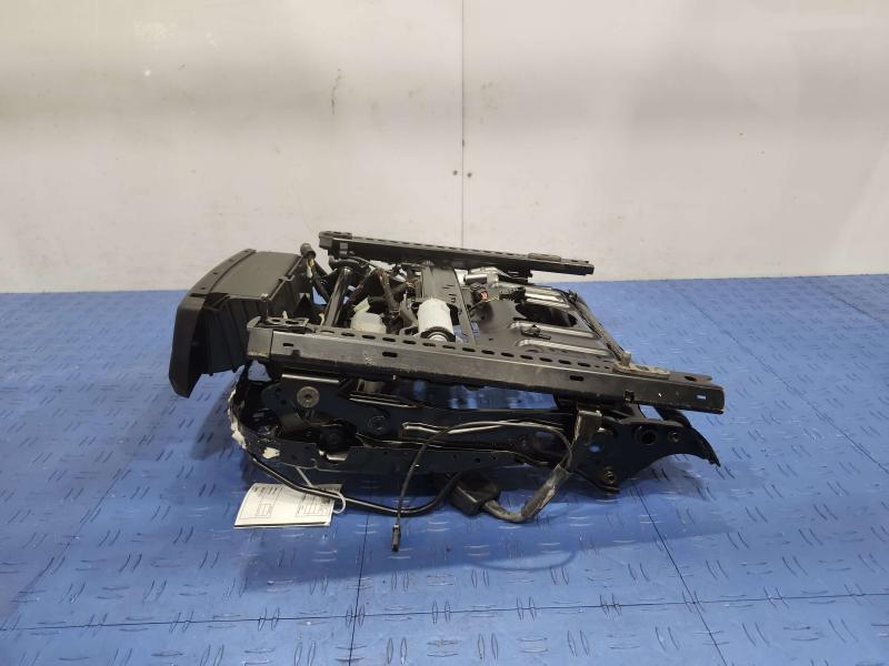 2012 Audi TT Seat Track