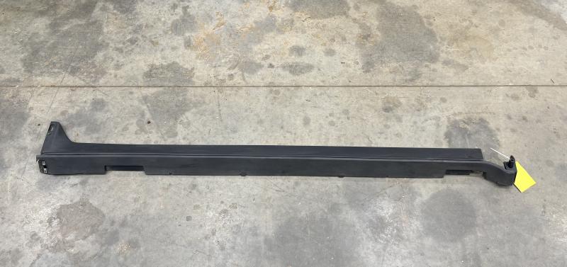 2020 GMC Terrain Rocker Moulding
