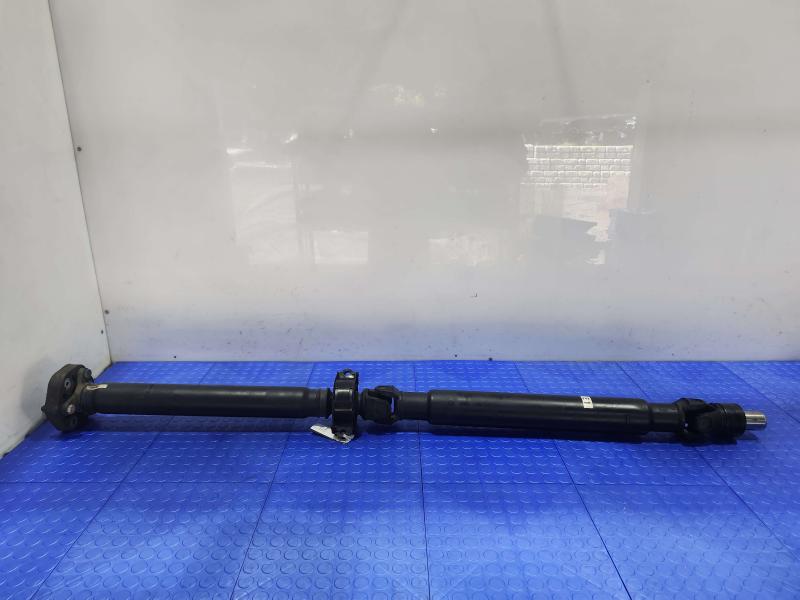 2013 Infiniti FX35 Rear Drive Shaft