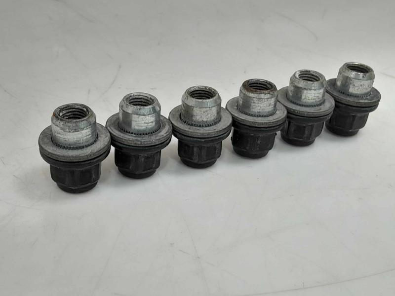 2022 Toyota Tacoma Lug Nuts