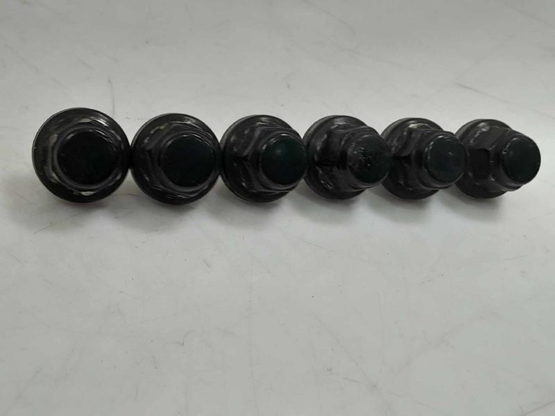 2022 Toyota Tacoma Lug Nuts
