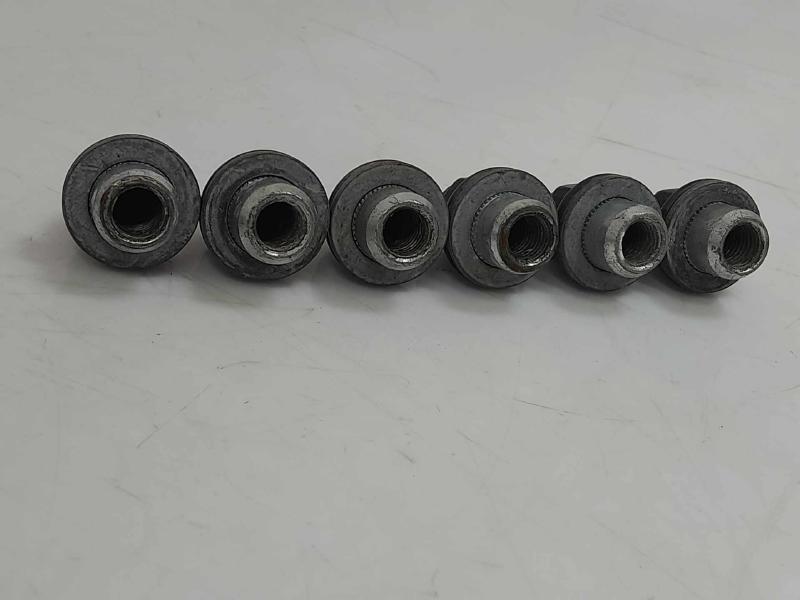 2022 Toyota Tacoma Lug Nuts